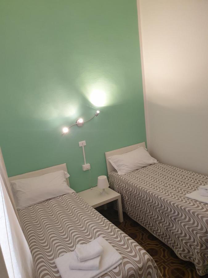 Hotel Mirafiori Camaiore Bagian luar foto
