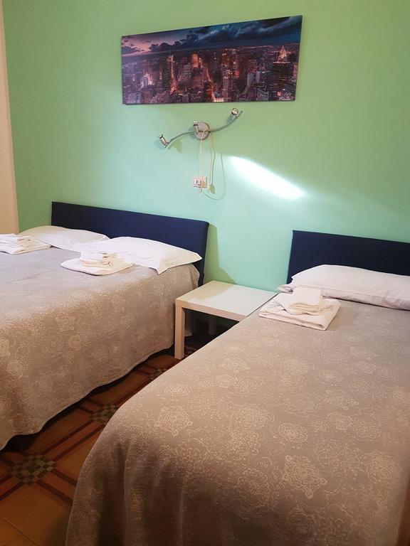 Hotel Mirafiori Camaiore Bagian luar foto