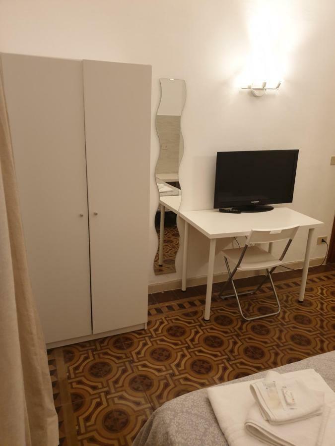 Hotel Mirafiori Camaiore Bagian luar foto