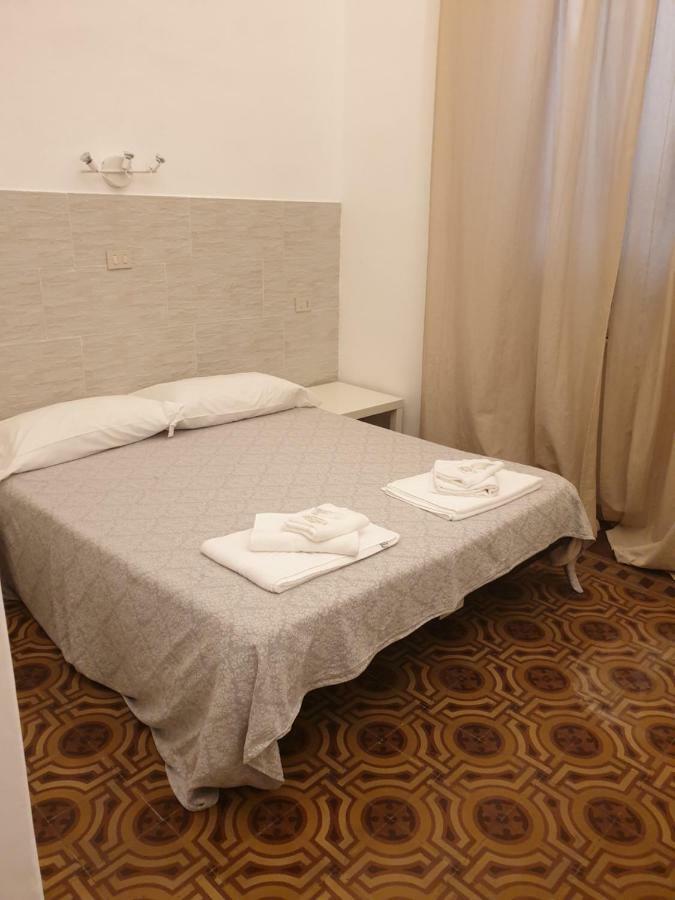 Hotel Mirafiori Camaiore Bagian luar foto